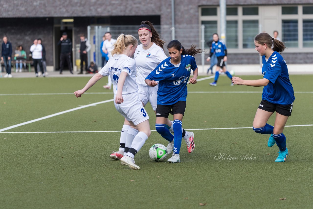 Bild 279 - wBJ Alstertal-Langenhorn - VfL Pinneberg : Ergebnis: 2:3